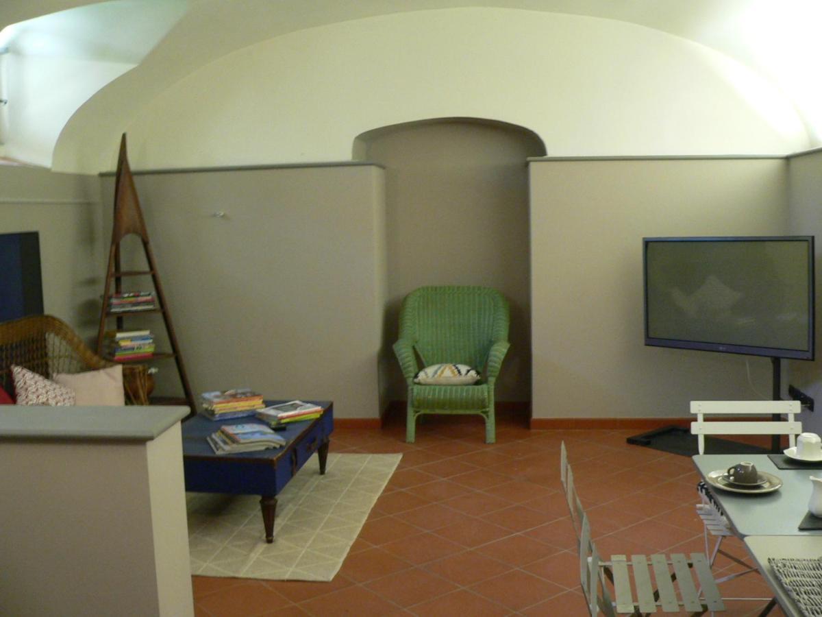 Residenza Le Cicogne Villa Pistoia Luaran gambar