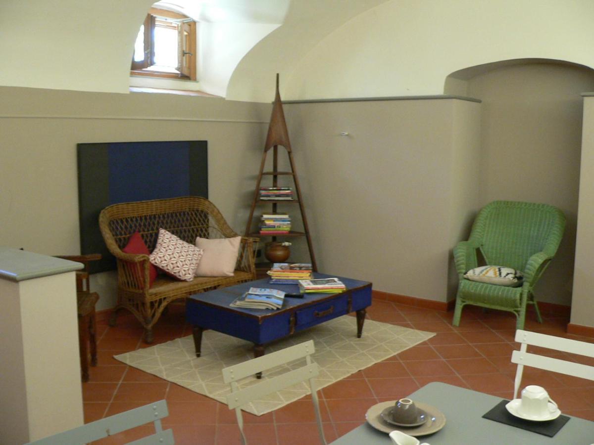 Residenza Le Cicogne Villa Pistoia Luaran gambar