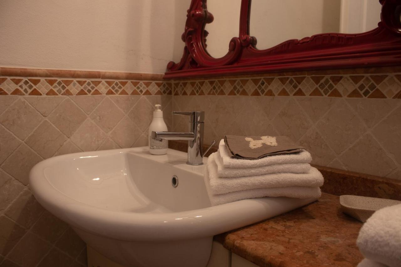 Residenza Le Cicogne Villa Pistoia Luaran gambar